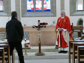 Karfreitgasliturgie und Karfreitagsprozession in Naumburg (Foto: Karl-Franz Thiede)